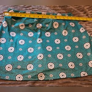 Ekouaer skort Womens Xl